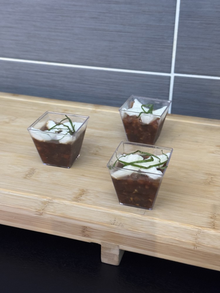 VERRINE DE CAVIAR DE TOMATES  - La Boucherie de l'Arzon